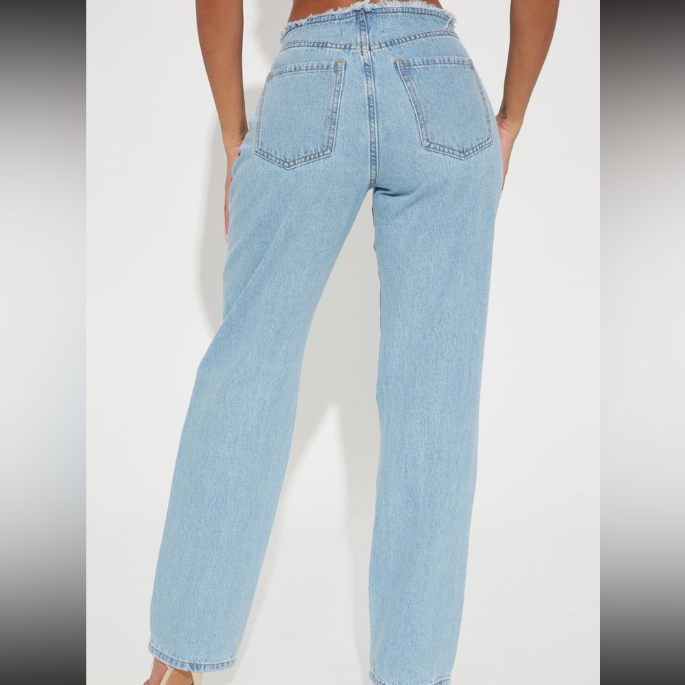 NWT light wash distressed jeans - Picture 3 of 3